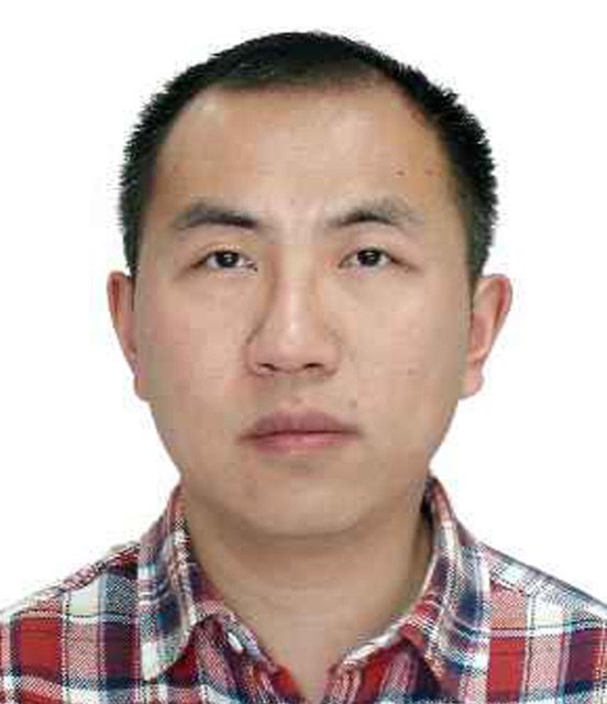 Wang Yu / 王昱 portrait / 头像